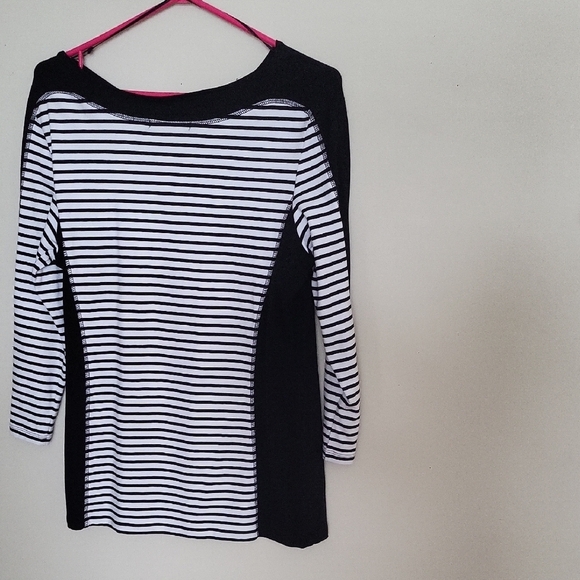 Striped Black and White Women's Top - Picture 3 of 7